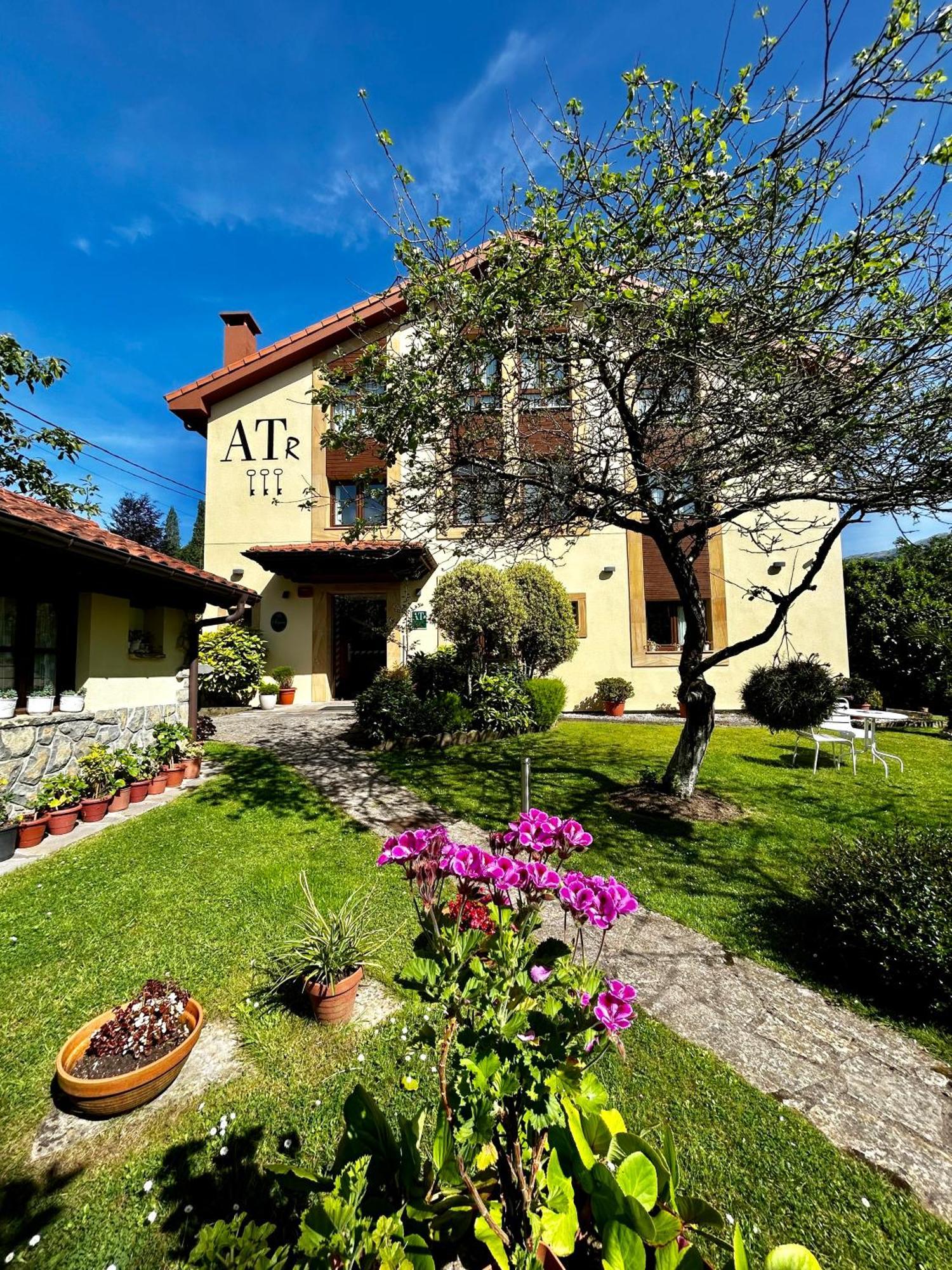 Apartamentos Rurales L'Arquera Llanes Extérieur photo