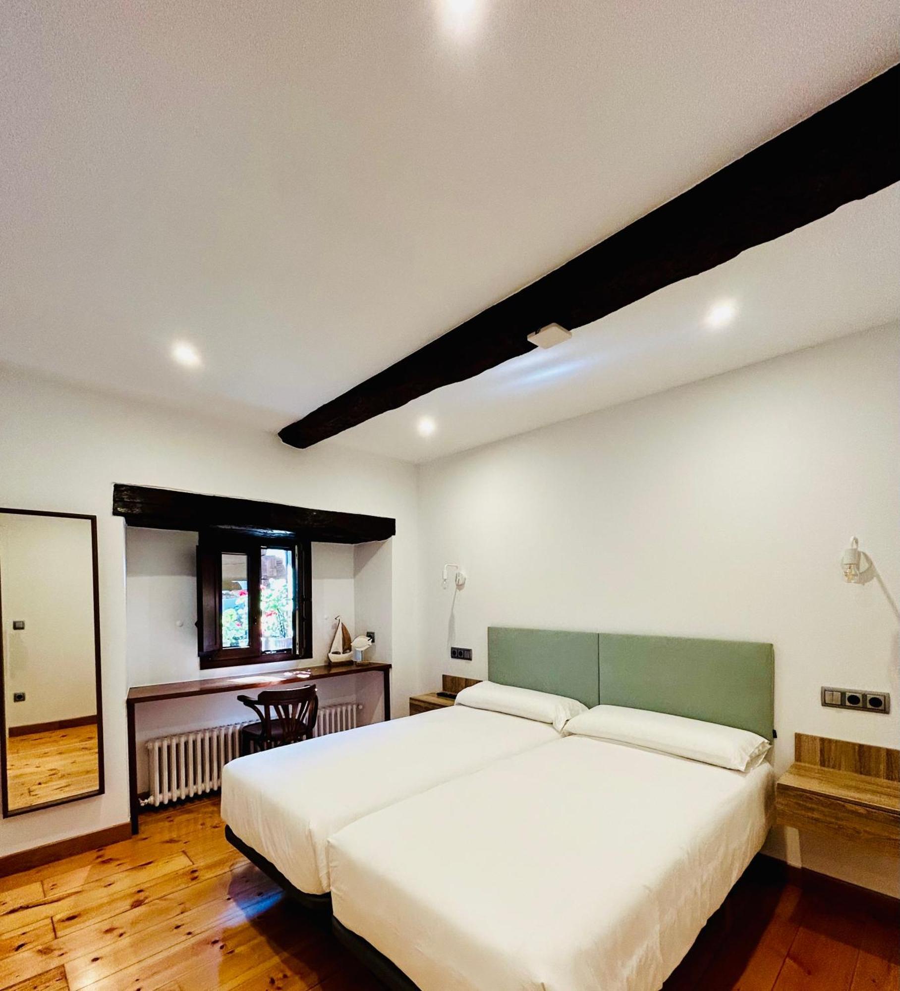 Apartamentos Rurales L'Arquera Llanes Extérieur photo